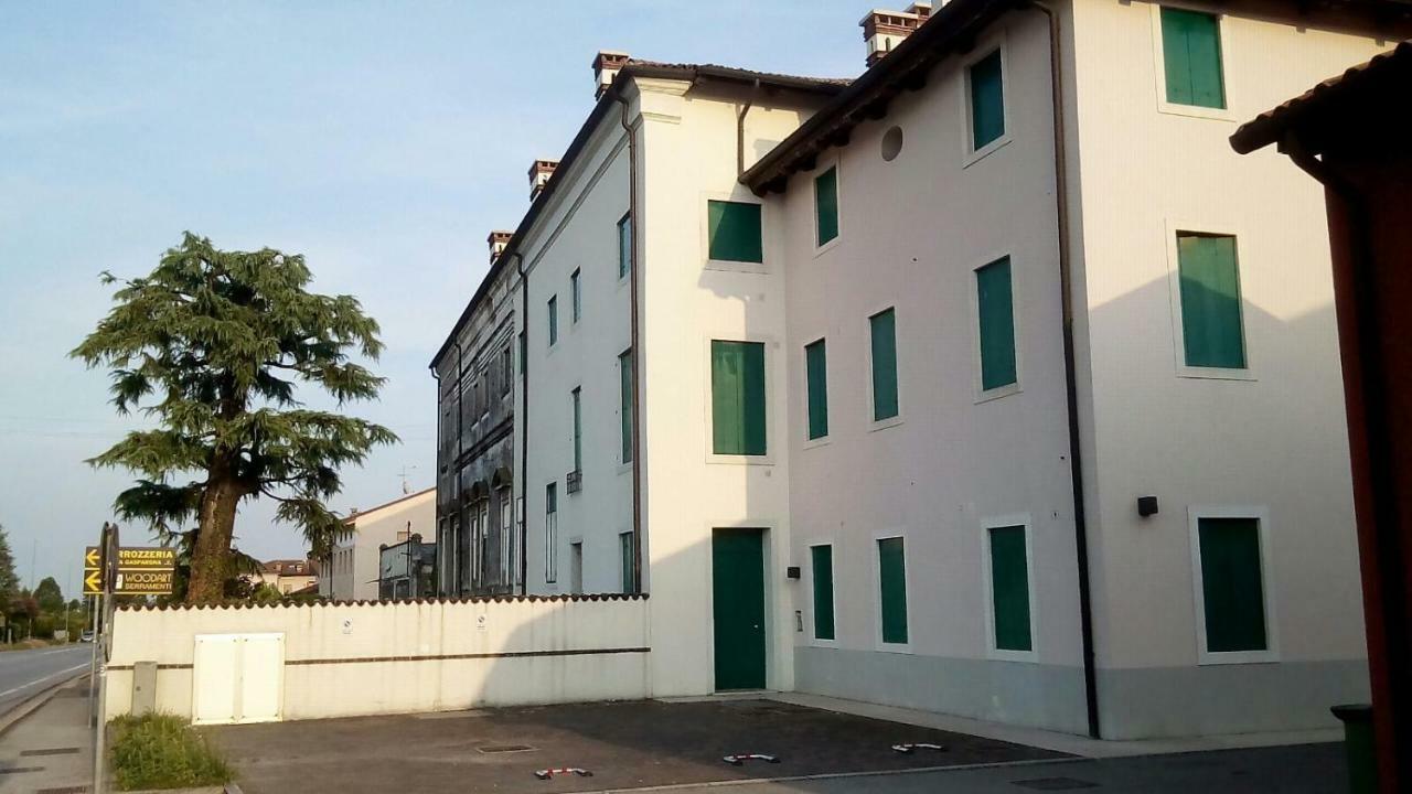 Residence Montegrappa Sandrigo Buitenkant foto